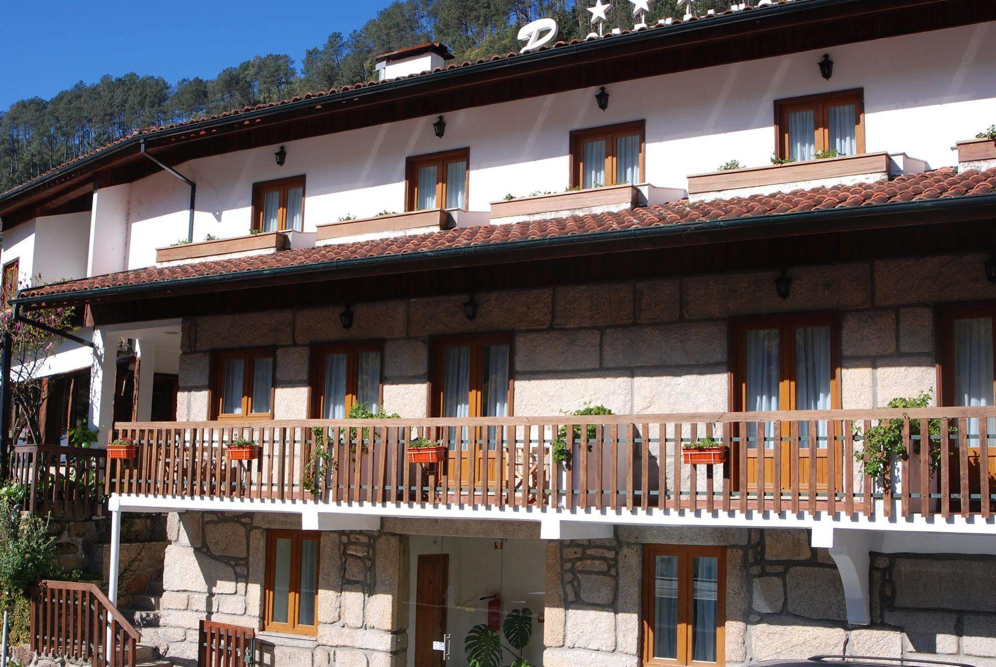 Hotel Carvalho Araujo Gerês Exterior foto
