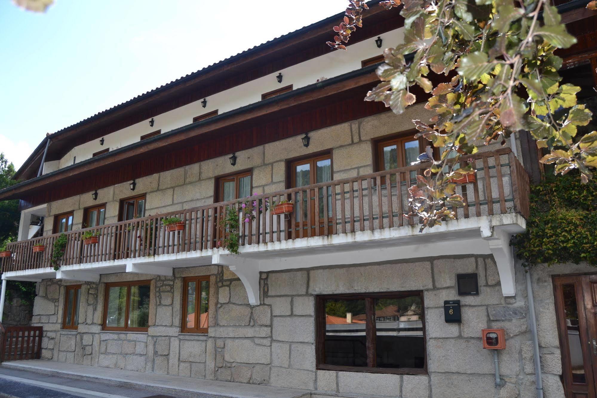 Hotel Carvalho Araujo Gerês Exterior foto
